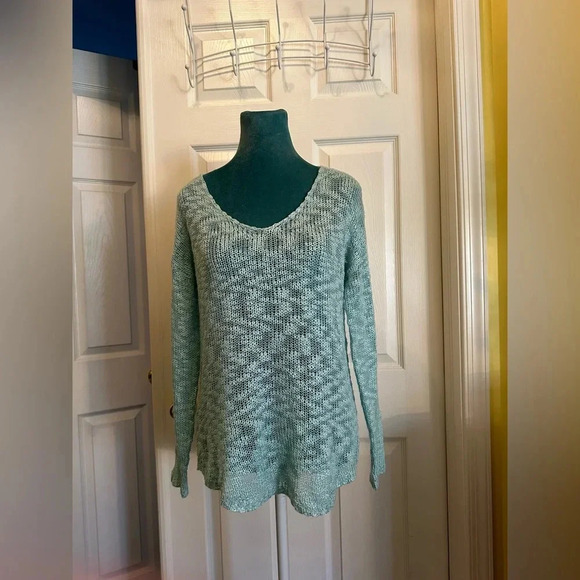 Womens mint hi low sweater - Picture 1 of 4